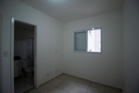 Apartamento para alugar com 57m², 3 quartos e 2 vagas Apartamento para alugar com 57m², 3 quartos e 2 vagasSuíte