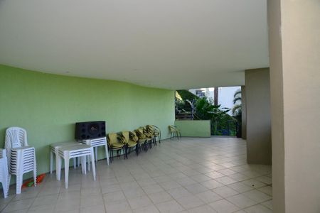 Casa de condomínio para alugar com 650m², 6 quartos e 4 vagas