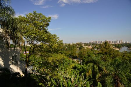 Casa de condomínio para alugar com 650m², 6 quartos e 4 vagas