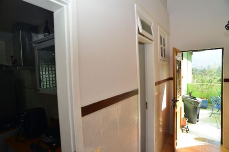 Casa de condomínio para alugar com 650m², 6 quartos e 4 vagas