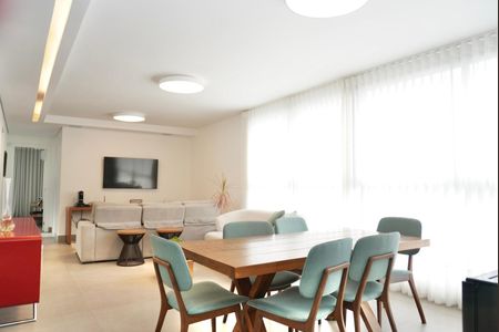 Sala  de apartamento à venda com 4 quartos, 143m² em Santo Agostinho, Belo Horizonte