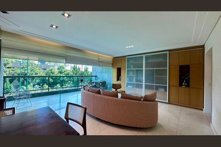 Sala  de apartamento à venda com 4 quartos, 181m² em Funcionários, Belo Horizonte