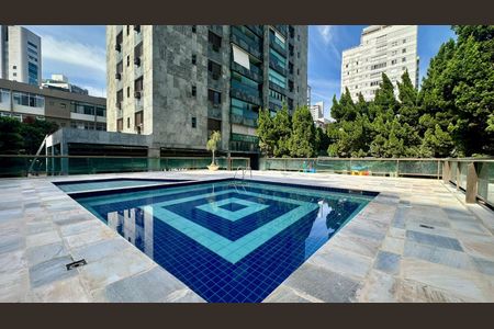 Apartamento à venda com 181m², 4 quartos e 3 vagas Apartamento à venda com 181m², 4 quartos e 3 vagasÁrea comum