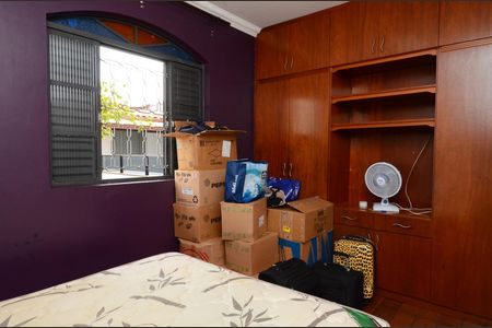 Casa à venda com 167m², 4 quartos e 2 vagas