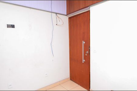 Casa à venda com 167m², 4 quartos e 2 vagas Casa à venda com 167m², 4 quartos e 2 vagasQuarto 3