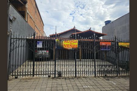 Casa à venda com 167m², 4 quartos e 2 vagas Casa à venda com 167m², 4 quartos e 2 vagasPlaca de Instalada com o codigo LSVN-39 no dia 19-05-2026