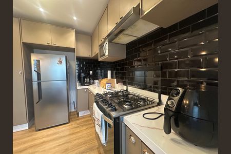 Casa de condomínio à venda com 147m², 3 quartos e 2 vagas Casa de condomínio à venda com 147m², 3 quartos e 2 vagasCozinha