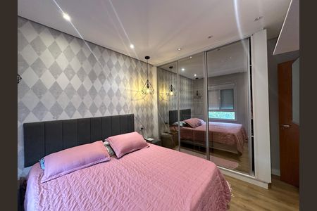Casa de condomínio à venda com 147m², 3 quartos e 2 vagas Casa de condomínio à venda com 147m², 3 quartos e 2 vagasSuíte