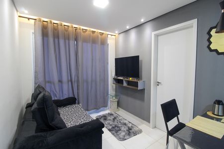 Apartamento à venda com 40m², 2 quartos e 1 vaga Apartamento à venda com 40m², 2 quartos e 1 vagaSala