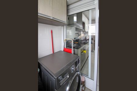 Apartamento à venda com 84m², 2 quartos e 2 vagas Apartamento à venda com 84m², 2 quartos e 2 vagasÁrea de Serviço