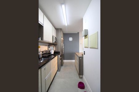 Apartamento à venda com 84m², 2 quartos e 2 vagas Apartamento à venda com 84m², 2 quartos e 2 vagasCozinha