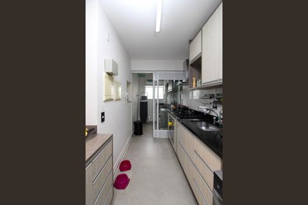 Apartamento à venda com 84m², 2 quartos e 2 vagas Apartamento à venda com 84m², 2 quartos e 2 vagasCozinha