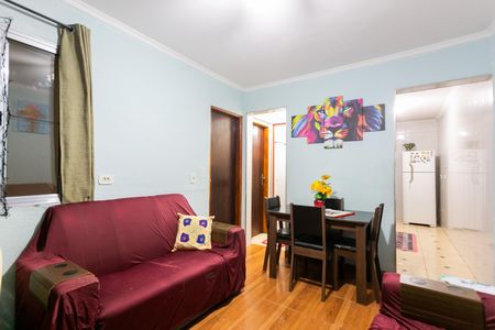 Sala de apartamento para alugar com 2 quartos, 48m² em Vila Campanela, São Paulo