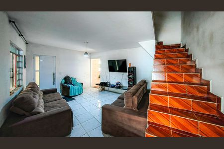 Sala de casa à venda com 2 quartos, 177m² em Pedreira, São Paulo