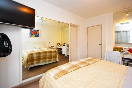 Apartamento à venda com 224m², 4 quartos e 2 vagas Apartamento à venda com 224m², 4 quartos e 2 vagasquarto 4