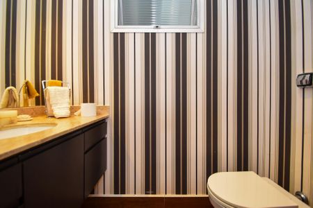 Apartamento à venda com 224m², 4 quartos e 2 vagas Apartamento à venda com 224m², 4 quartos e 2 vagaslavabo
