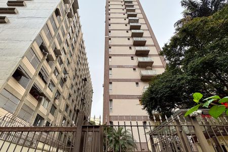 Apartamento à venda com 224m², 4 quartos e 2 vagas Apartamento à venda com 224m², 4 quartos e 2 vagasfachada do predio