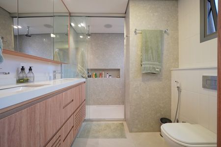 Apartamento para alugar com 140m², 3 quartos e 2 vagasSuíte