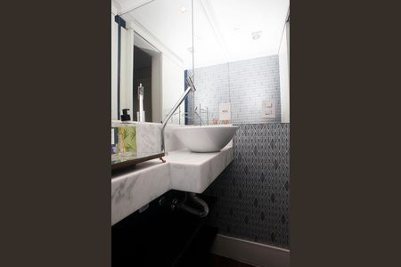 Apartamento para alugar com 137m², 3 quartos e 2 vagasBanheiro 4 Lavabo