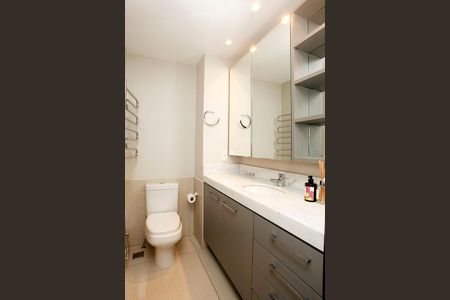 Apartamento para alugar com 137m², 3 quartos e 2 vagasBanheiro 1 Quarto Suíte 1