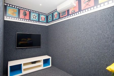 Apartamento para alugar com 137m², 3 quartos e 2 vagasÁrea Comum - Brinquedoteca Cineminha