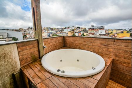 Apartamento para alugar com 108m², 2 quartos e 1 vaga Apartamento para alugar com 108m², 2 quartos e 1 vagaÁrea de Serviço/Cobertura