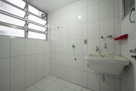Apartamento à venda com 71m², 2 quartos e 1 vagaÁrea de Serviço