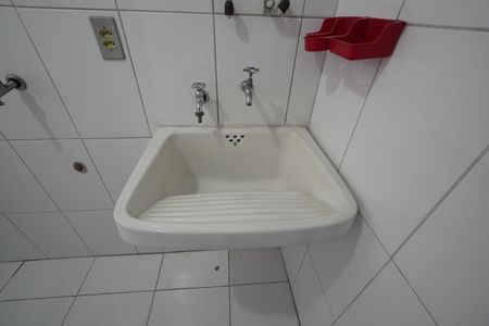 Apartamento à venda com 71m², 2 quartos e 1 vagaÁrea de Serviço
