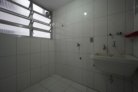 Apartamento à venda com 71m², 2 quartos e 1 vagaÁrea de Serviço