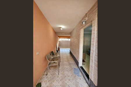 Foto 05 de casa à venda com 3 quartos, 225m² em Jardim Santo Antonio, São Paulo