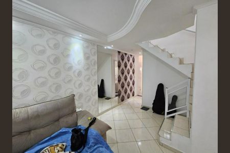 Foto 02 de casa à venda com 3 quartos, 225m² em Jardim Santo Antonio, São Paulo