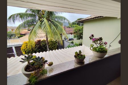 Casa para alugar com 300m², 3 quartos e 3 vagas Casa para alugar com 300m², 3 quartos e 3 vagasVaranda