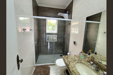 Casa para alugar com 300m², 3 quartos e 3 vagas Casa para alugar com 300m², 3 quartos e 3 vagasBanheiro