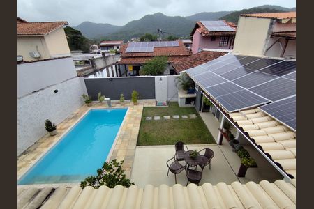 Casa para alugar com 300m², 3 quartos e 3 vagas Casa para alugar com 300m², 3 quartos e 3 vagasPiscina