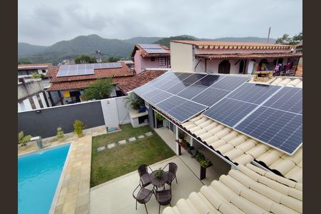Casa para alugar com 300m², 3 quartos e 3 vagas Casa para alugar com 300m², 3 quartos e 3 vagasPiscina