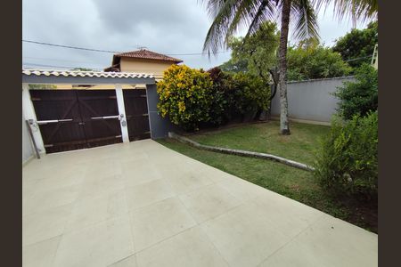 Casa para alugar com 300m², 3 quartos e 3 vagas Casa para alugar com 300m², 3 quartos e 3 vagasÁrea Externa