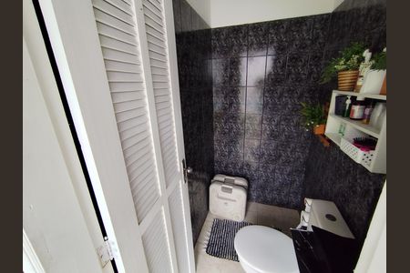 Casa para alugar com 300m², 3 quartos e 3 vagas Casa para alugar com 300m², 3 quartos e 3 vagasBanheiro