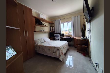 Casa para alugar com 300m², 3 quartos e 3 vagas Casa para alugar com 300m², 3 quartos e 3 vagasQuarto