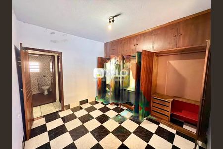 Casa à venda com 123m², 3 quartos e 3 vagasFoto 05