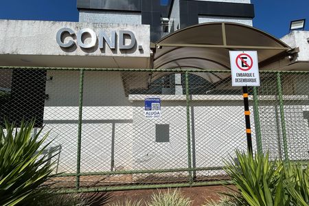 Studio para alugar com 38m², 1 quarto e 1 vaga Studio para alugar com 38m², 1 quarto e 1 vagaPlaca