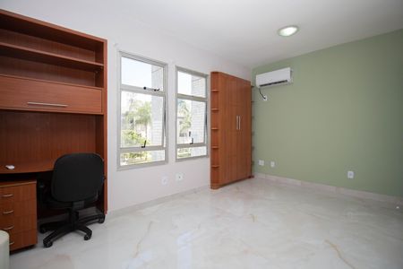 Studio para alugar com 38m², 1 quarto e 1 vaga Studio para alugar com 38m², 1 quarto e 1 vagaSala/Quarto