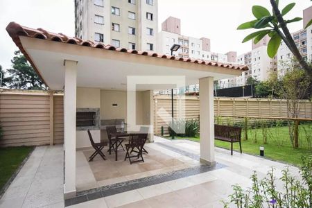 Apartamento à venda com 32m², 2 quartos e sem vaga Apartamento à venda com 32m², 2 quartos e sem vagaChurrasqueira