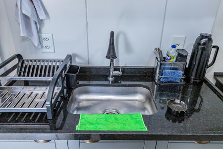 Apartamento à venda com 34m², 2 quartos e sem vaga Apartamento à venda com 34m², 2 quartos e sem vagaSala, cozinha e área de serviço