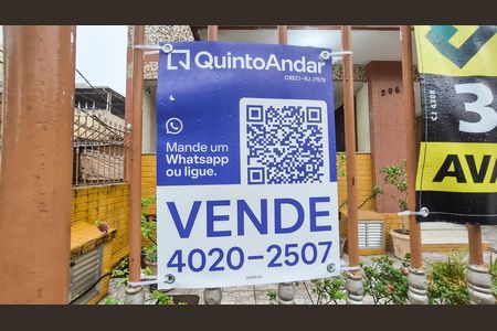Apartamento à venda com 86m², 3 quartos e 2 vagas Apartamento à venda com 86m², 3 quartos e 2 vagasPlaquinha
