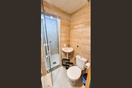 Apartamento à venda com 86m², 3 quartos e 2 vagas Apartamento à venda com 86m², 3 quartos e 2 vagasBanheiro 2