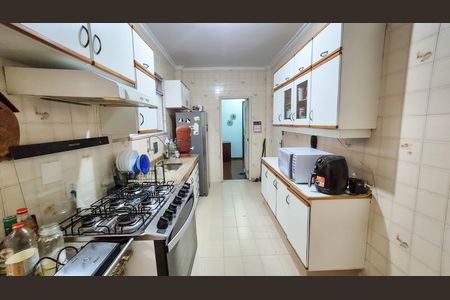 Apartamento à venda com 86m², 3 quartos e 2 vagas Apartamento à venda com 86m², 3 quartos e 2 vagasCozinha