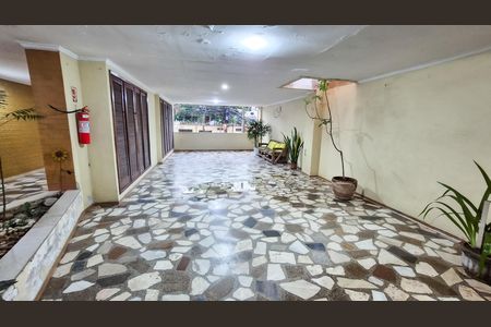 Apartamento à venda com 86m², 3 quartos e 2 vagas Apartamento à venda com 86m², 3 quartos e 2 vagasHall de entrada