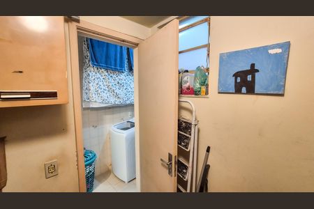 Apartamento à venda com 86m², 3 quartos e 2 vagas Apartamento à venda com 86m², 3 quartos e 2 vagasQuarto 3
