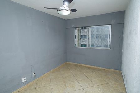 Sala de apartamento para alugar com 2 quartos, 52m² em Santíssimo, Rio de Janeiro