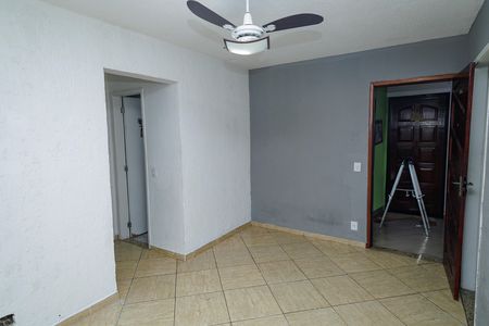 Sala de apartamento para alugar com 2 quartos, 52m² em Santíssimo, Rio de Janeiro